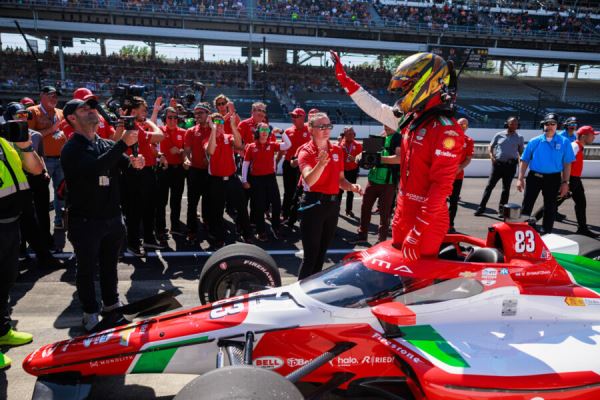 Русский гонщик установил историческое достижение в США. Аплодировали даже соперники