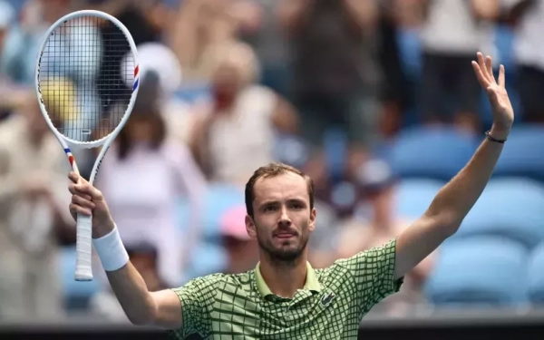 Даниил Медведев — после завоевания титула в Дубае из-за снятия Грикспора: Не так я хотел выигрывать