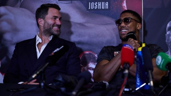 Хирн рассказал, что Джошуа тоже получил предложение от Zuffa