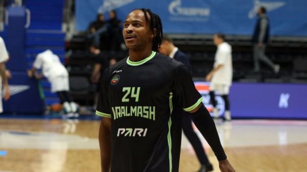 «Уралмаш» сломил сопротивление «Пари НН»