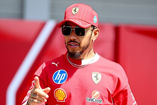 Хэмилтон: тесты в Бахрейне ничего не показали, все попрятались за топливными баками