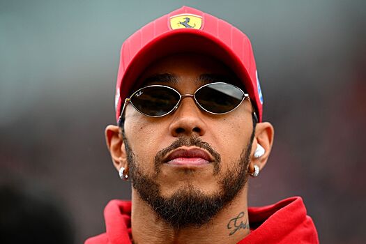 Хэмилтон отреагировал на решение «Феррари» привезти крыло-«макарену» в Китай