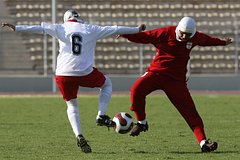 Еще две футболистки сборной Ирана вернулись на родину из Австралии