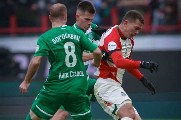 «Локомотив» сыграл вничью с «Ахматом»