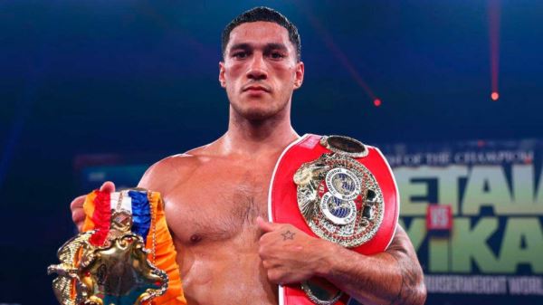 Официально: IBF лишит Джея Опетайю титула из-за боя за пояс Zuffa