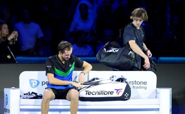 Marca узнала, как теннисисты Медведев и Рублев будут выбираться из ОАЭ